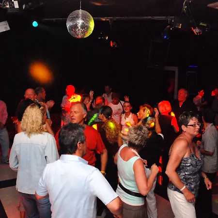 Üdülőközpont Febeach