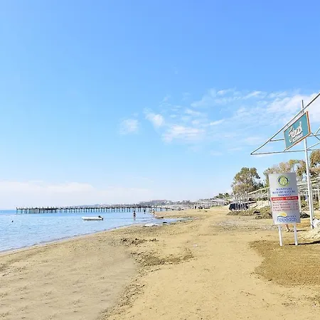Üdülőközpont Febeach