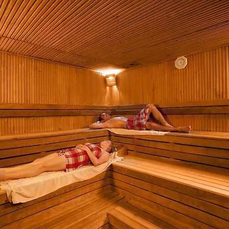 Febeach Üdülőközpont 4*