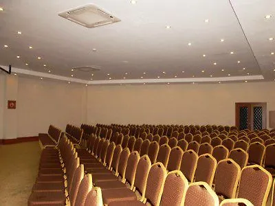 Febeach Feriested Side