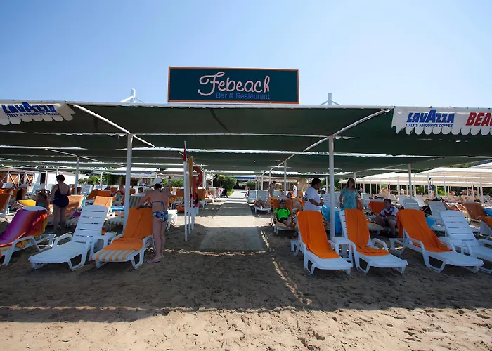 Febeach Resort 4*