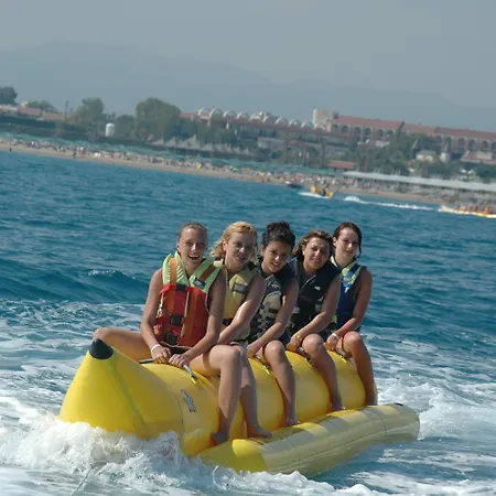 Febeach Курортный комплекс 4*